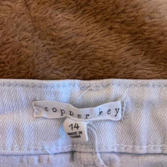 Copper Key Shorts - Picture 3 of 3